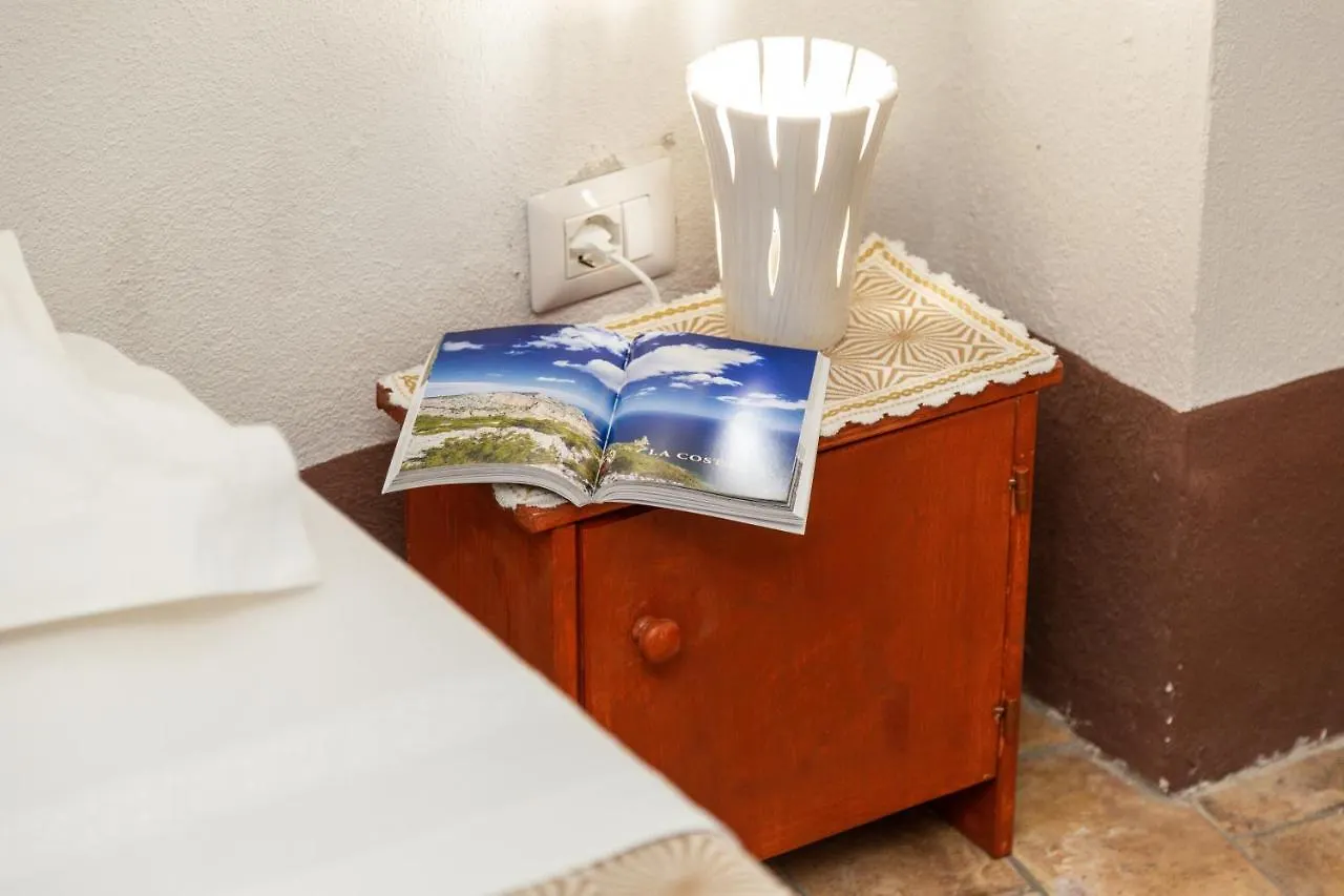 Antico Forno Baunei 0*,  Italien